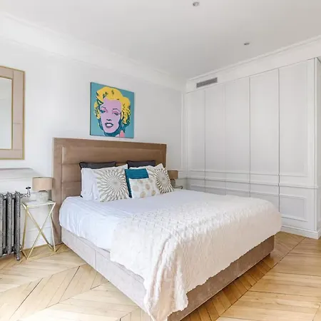Ac Eiffel Tower Luxury 250 M 3 Bedrooms * Paris