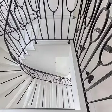 Ac Eiffel Tower Luxury 250 M 3 Bedrooms Paris